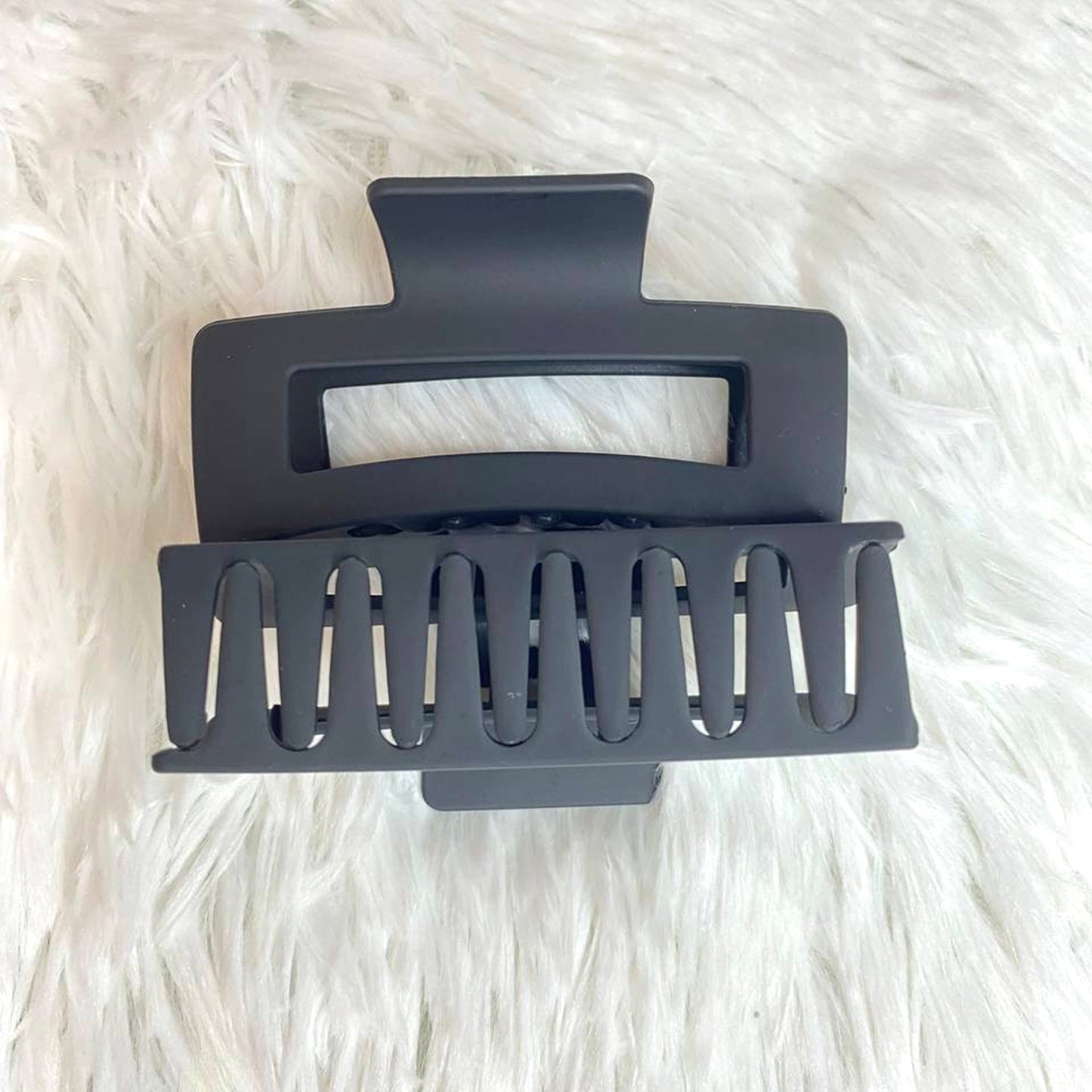 Acrylic Hair Clip - Black